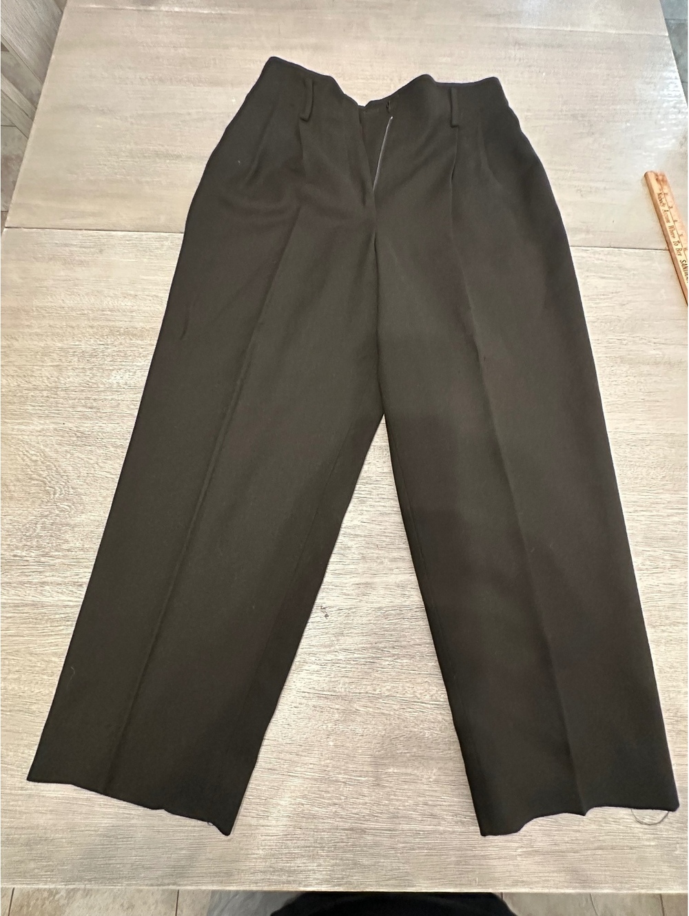 Liz Claiborne Petite Women's Wool Dress Pants Size 12